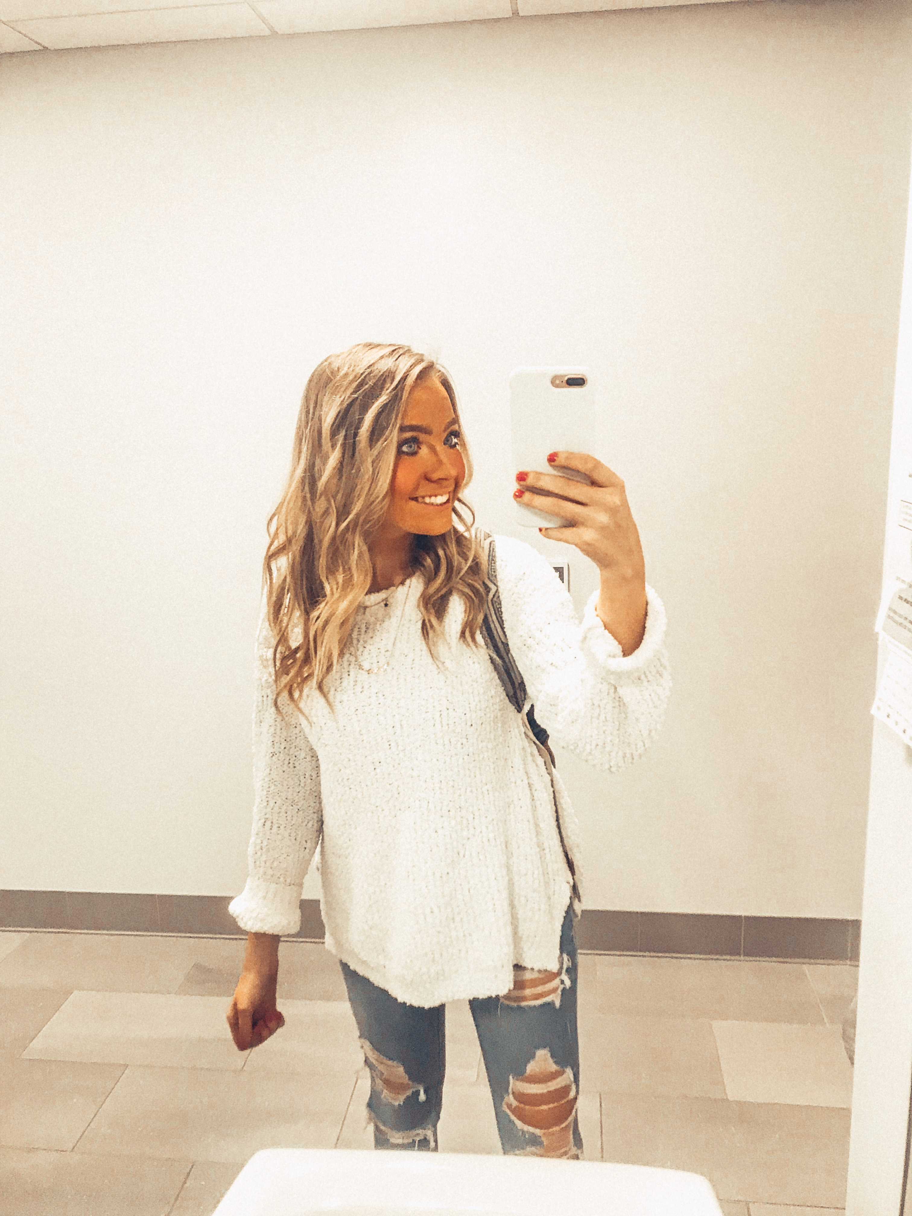 6638EE00-7094-4A35-85AD-35F226B7F7A3